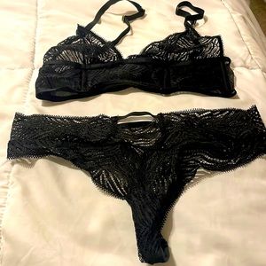 Victoria Secret cute bra and panties outfit